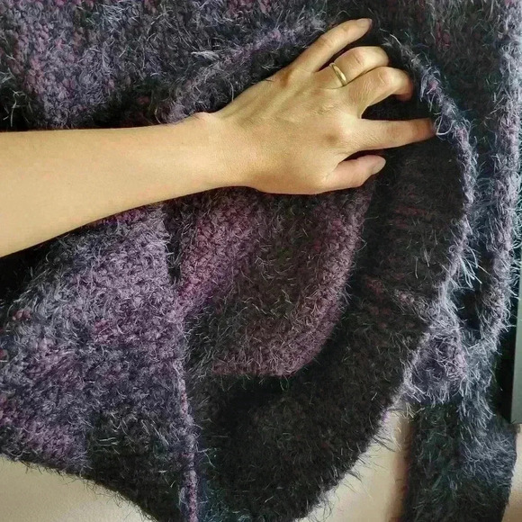 BRAND NEW Express Fuzzy Sweater S/P Color Black Purple Long Sleeve Soft Comfy - Picture 4 of 6